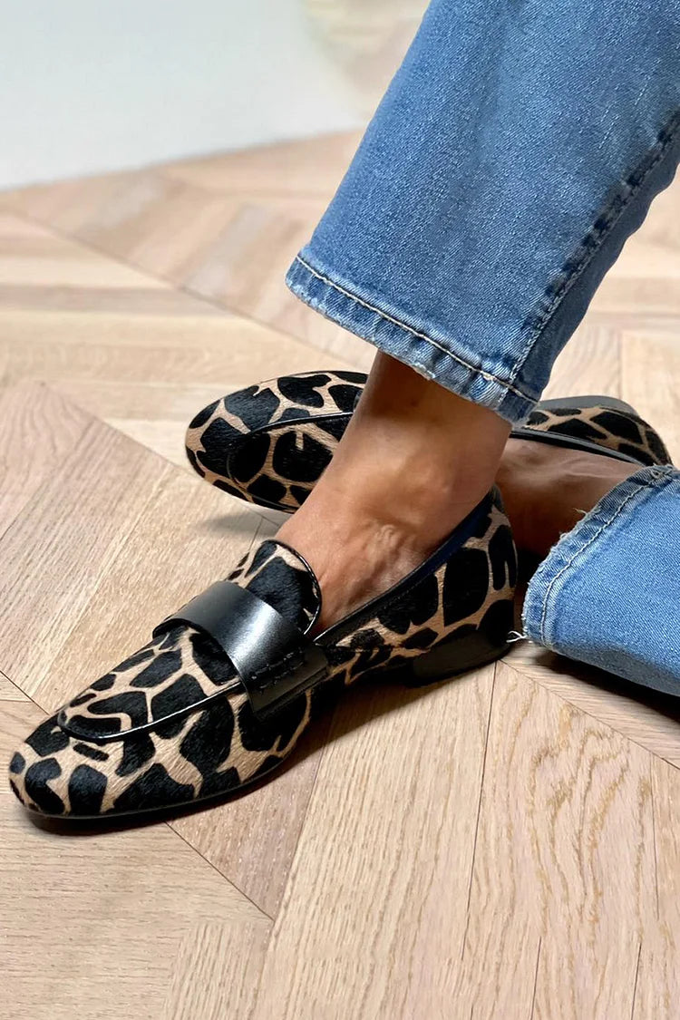 Jesmira – Cosy & Stylish Cow-Print Loafers