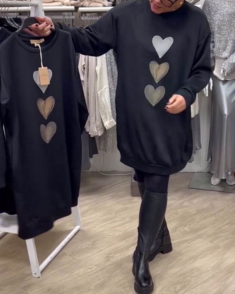 Laura™ | Casual shift dress with heart pattern