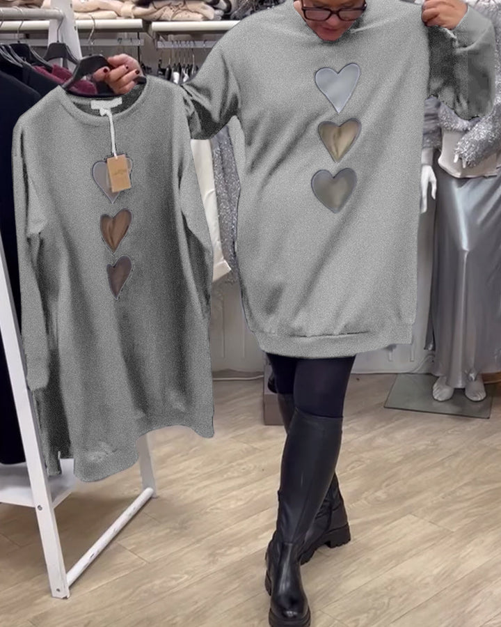 Laura™ | Casual shift dress with heart pattern