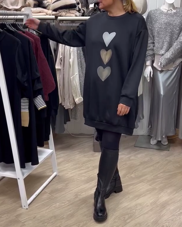 Laura™ | Casual shift dress with heart pattern