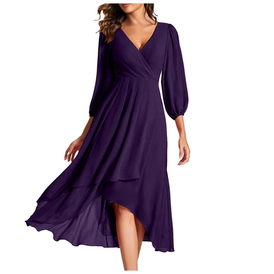 Mia™ – V-neck dress with asymmetric hem