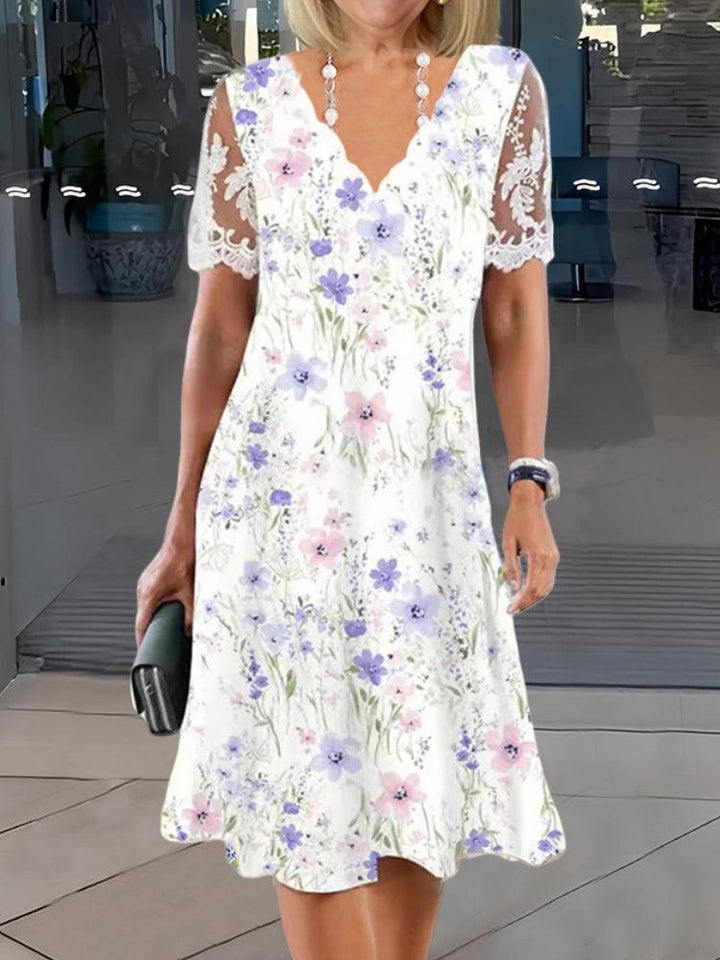 Senta™ – Floral Lace Dress